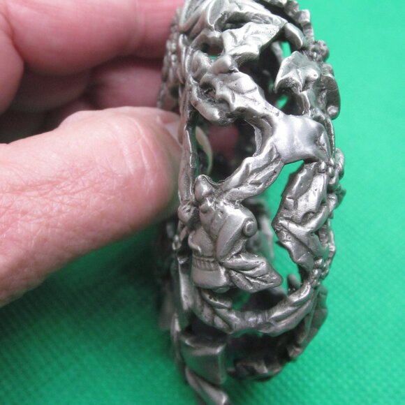 1993 Hallmark Pewter Ornament 20th Anniversary - Picture 2 of 3